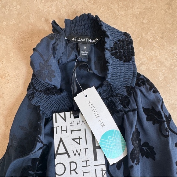 41 Hawthorn Blue Black Floral Sleeveless Halter Neckline Womens Size M Blouse - Picture 11 of 13